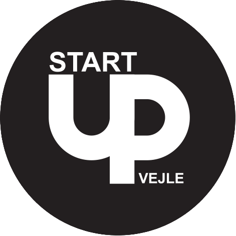 StartUp Vejle Logo - Sort baggrund med hvid grafik.png