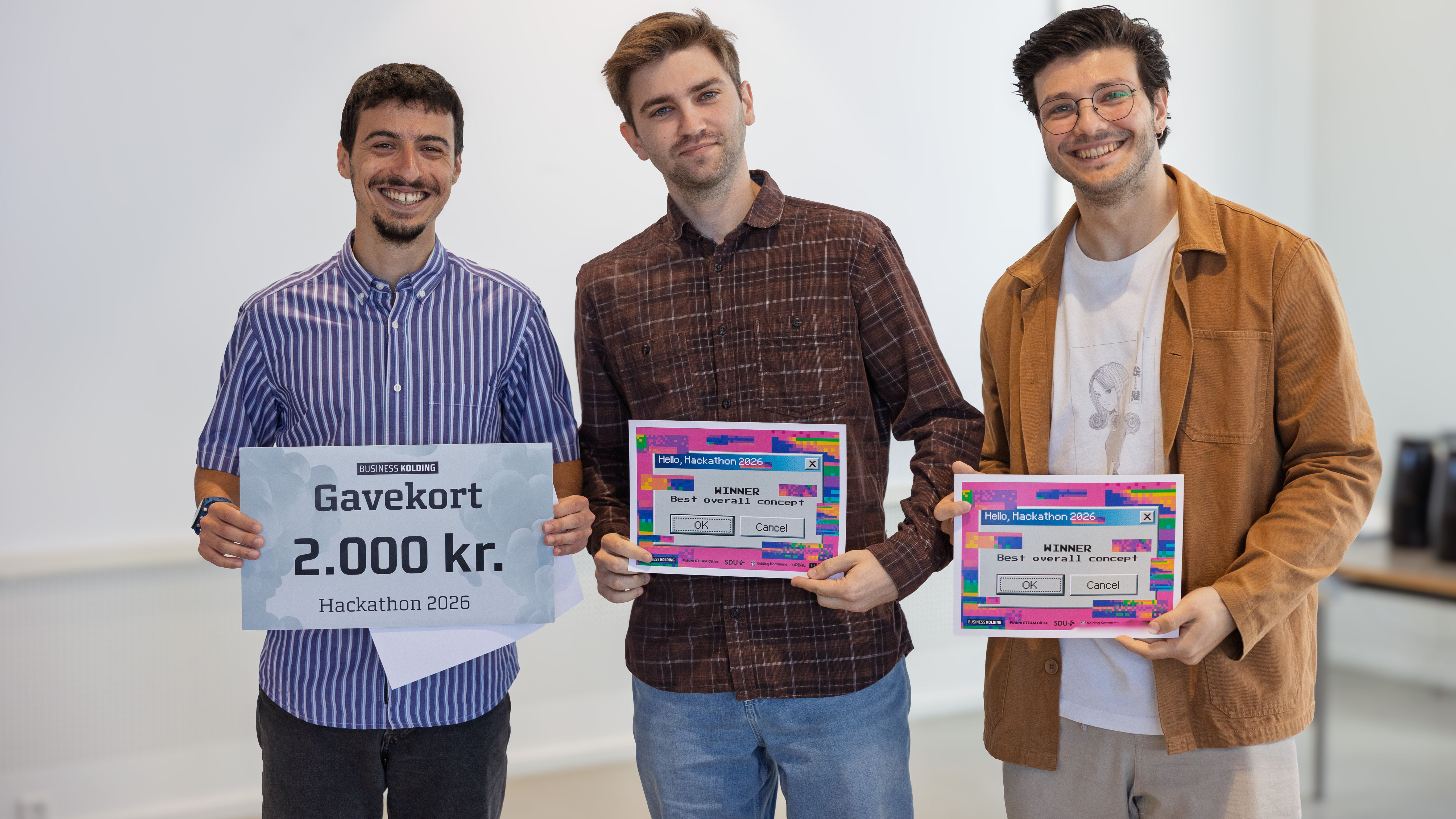 Vinderholdet bestod af, fra venstre, George Pappas, Maximilian Hauser og Spyros Mitsis, der alle er kandidatstuderende på Data Science på SDU i Kolding. Foto: Henrik Nordstrøm Holm, Business Kolding