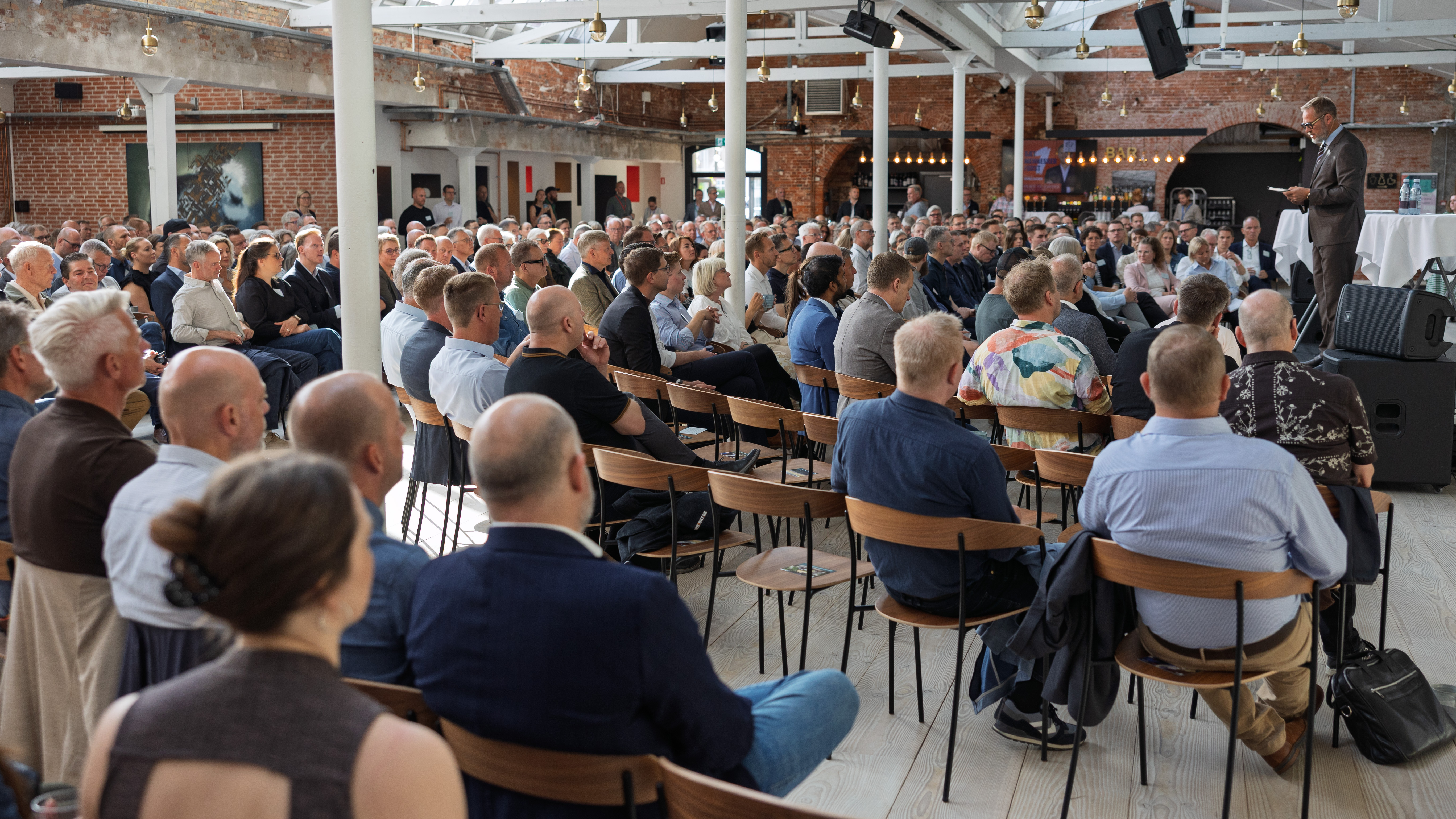 De foreløbigt to stormøder for erhvervslivet, som Kolding Kommune og Business Kolding i fællesskab har afviklet, har været en stor succes med mange hundrede deltagere på gang. Foto: Henrik Nordstrøm Holm, Business Kolding